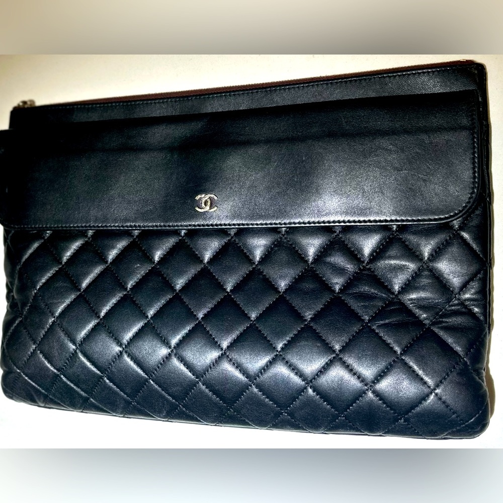 Calfskin Quilted Document Portfolio Holder Black